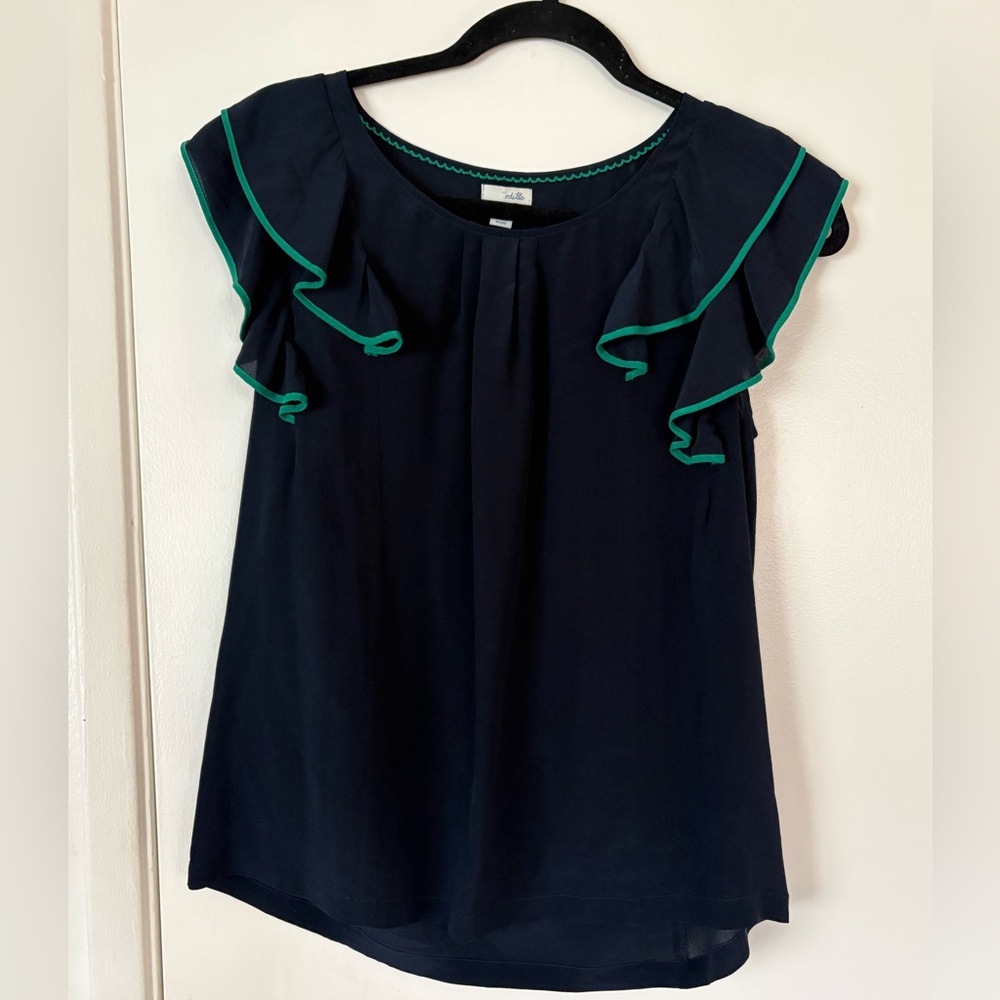 Odille by Anthropologie Navy Blouse with Green Ruffle Sleeves 100% Silk Size 4
